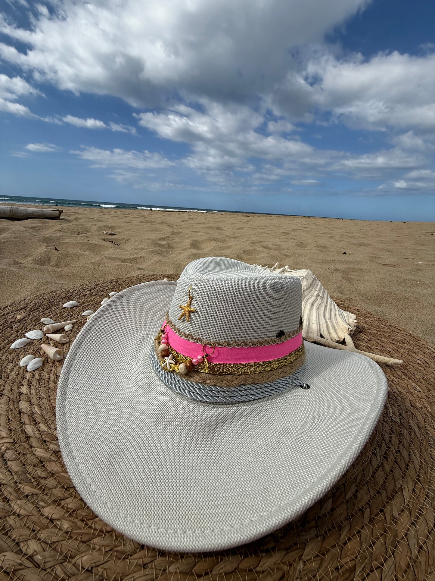 Sombrero “Piña Rosa”