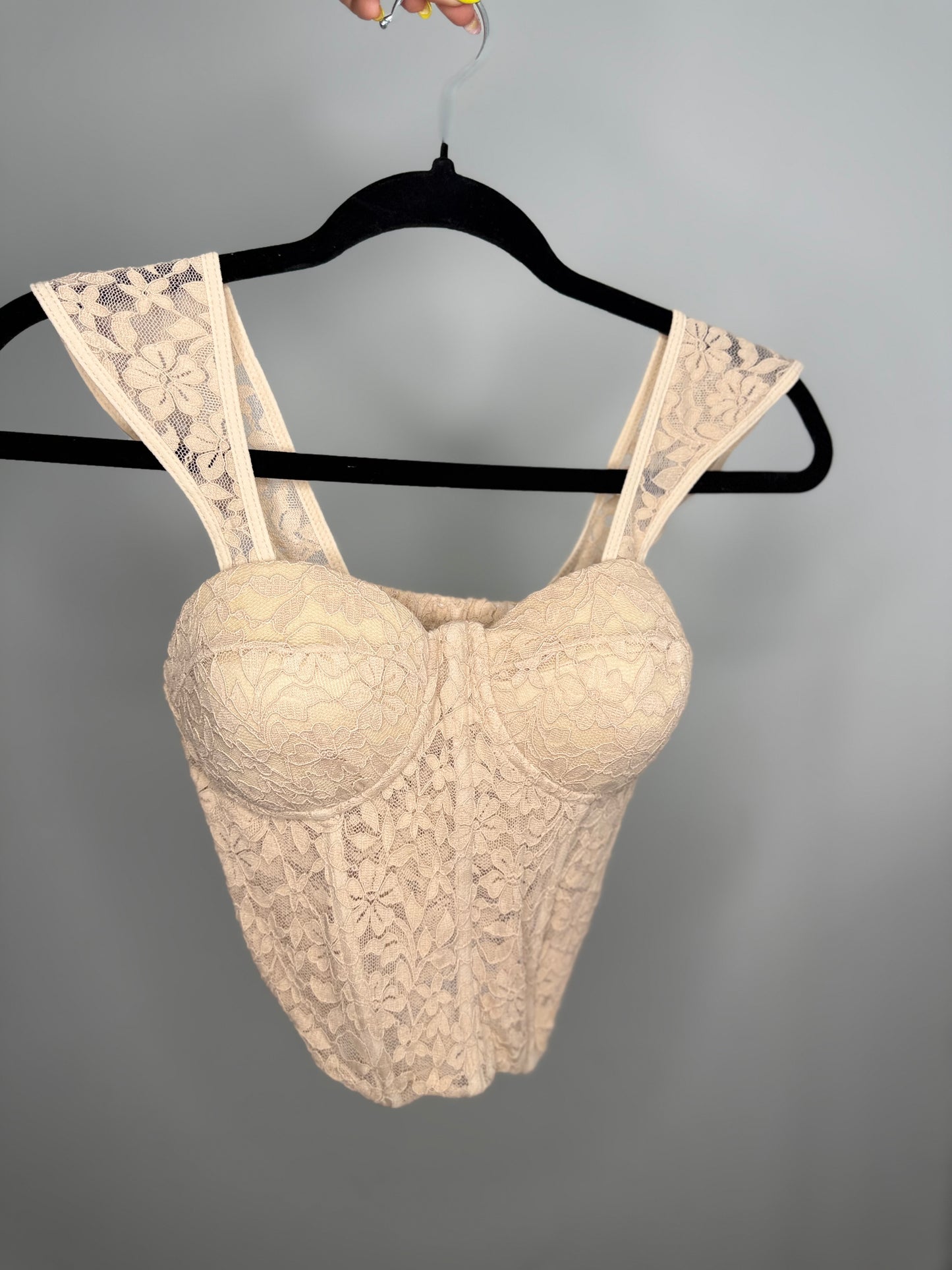 Nube Beige