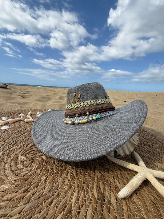 Sombrero "Luna Dorada"